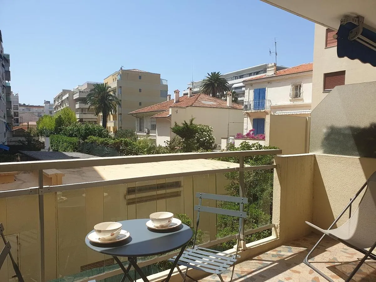 Studio Les Algues Cannes 0*,  France